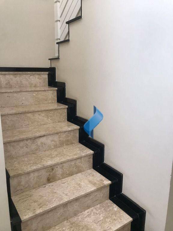 Casa à venda com 3 quartos, 274m² - Foto 7