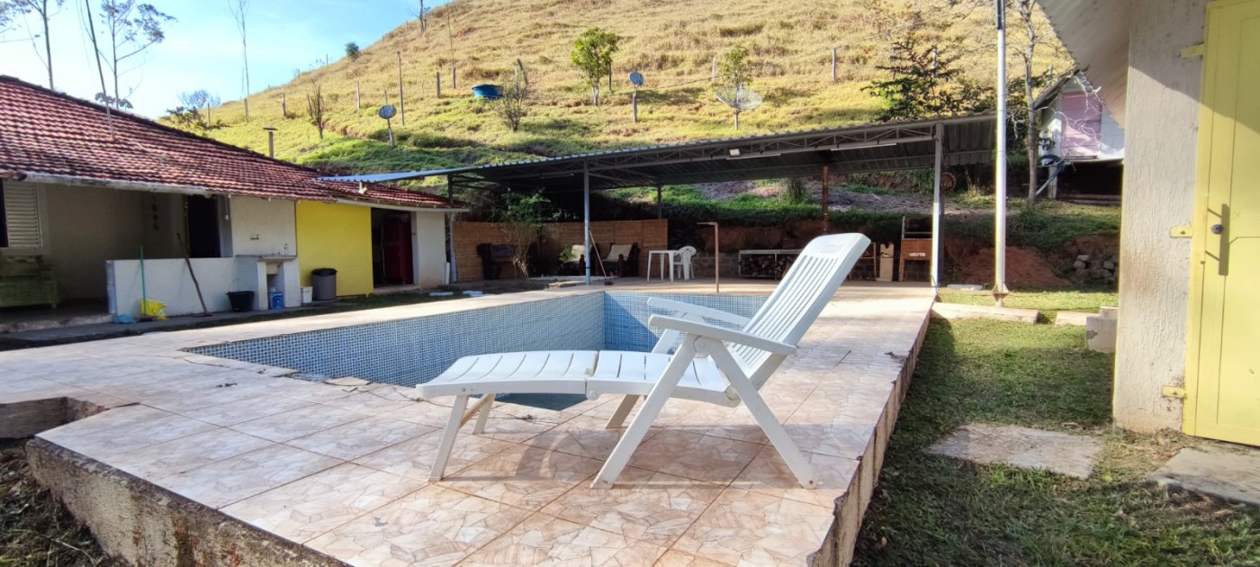 Sítio à venda com 4 quartos - Foto 1