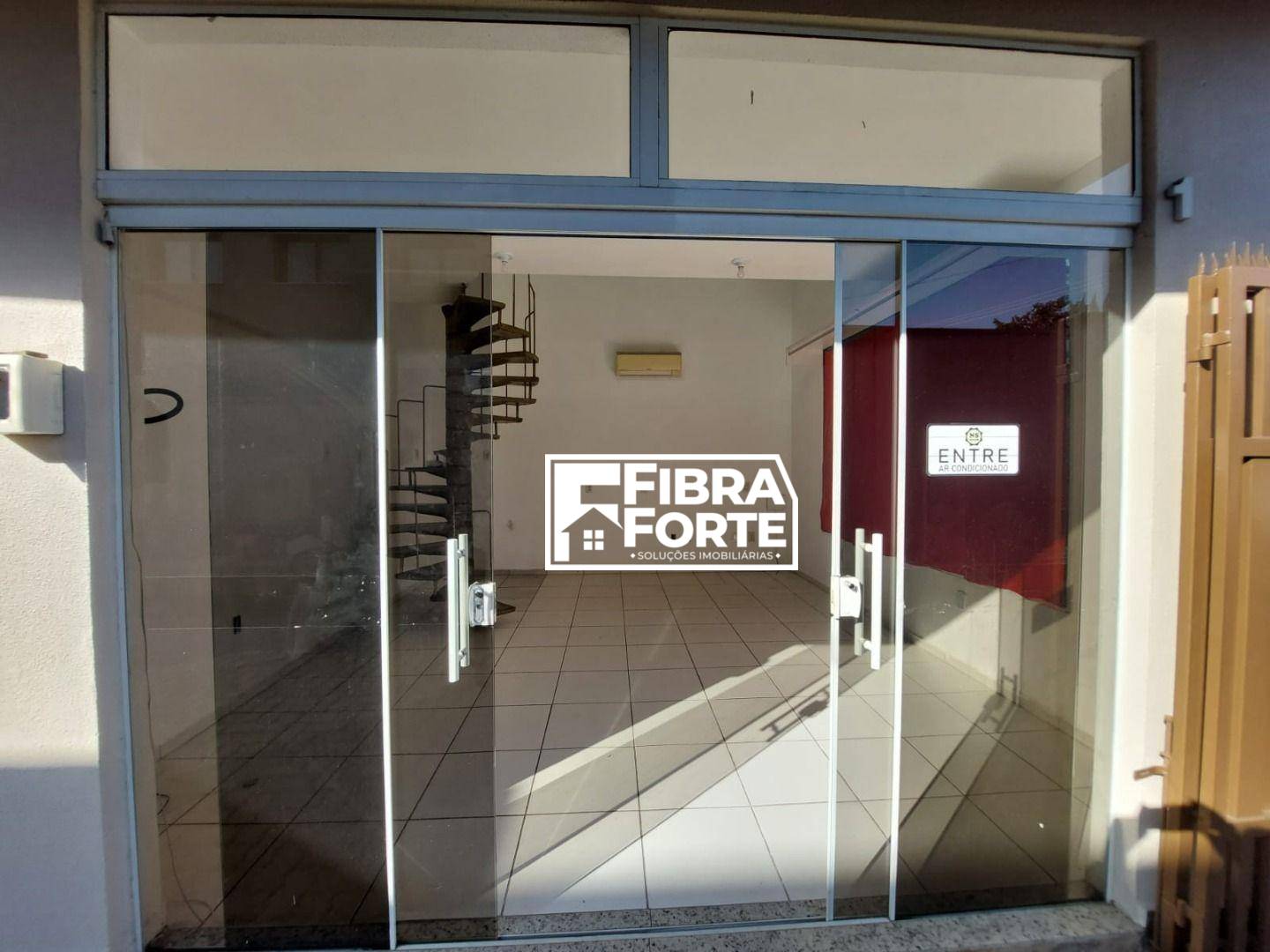 Conjunto Comercial-Sala para alugar, 33m² - Foto 1