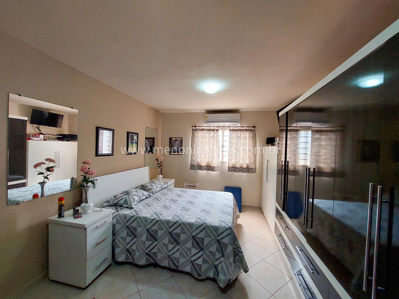Chácara à venda com 2 quartos, 1350m² - Foto 5