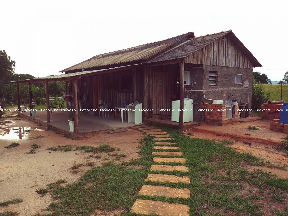 Chácara à venda com 1 quarto, 15000m² - Foto 3