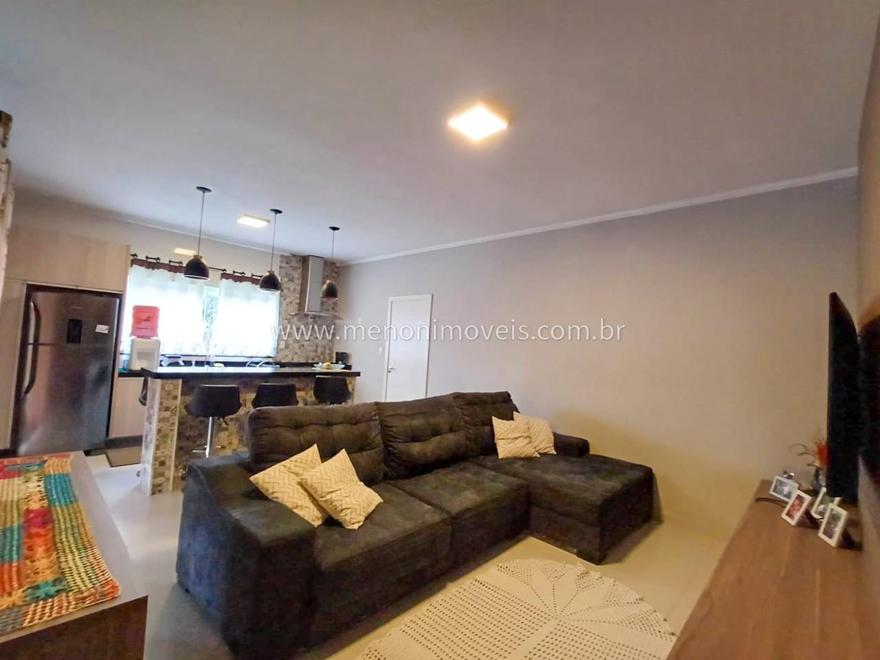 Casa à venda com 2 quartos, 850m² - Foto 5
