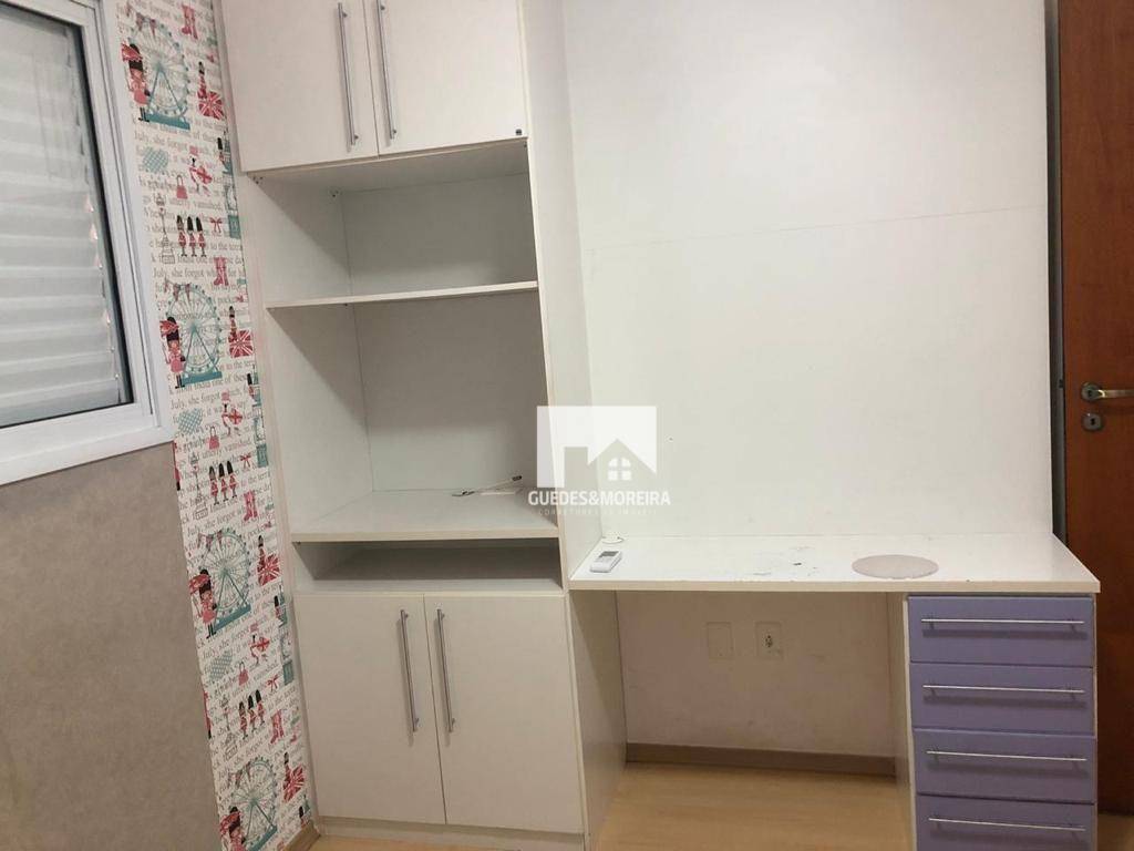 Apartamento à venda com 3 quartos, 82m² - Foto 17