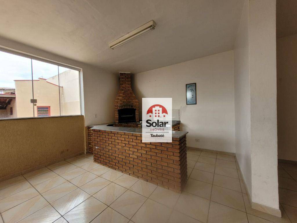 Casa à venda com 6 quartos, 240m² - Foto 27