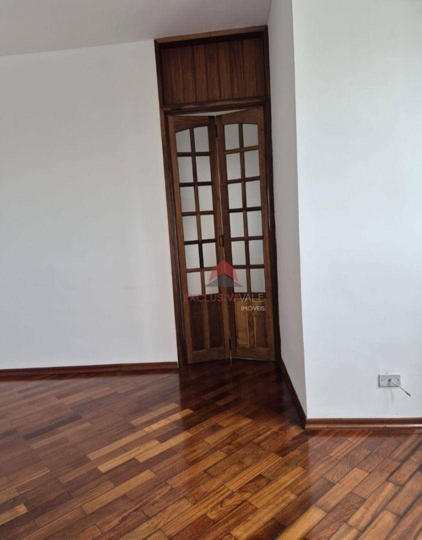 Apartamento à venda com 3 quartos, 73m² - Foto 3