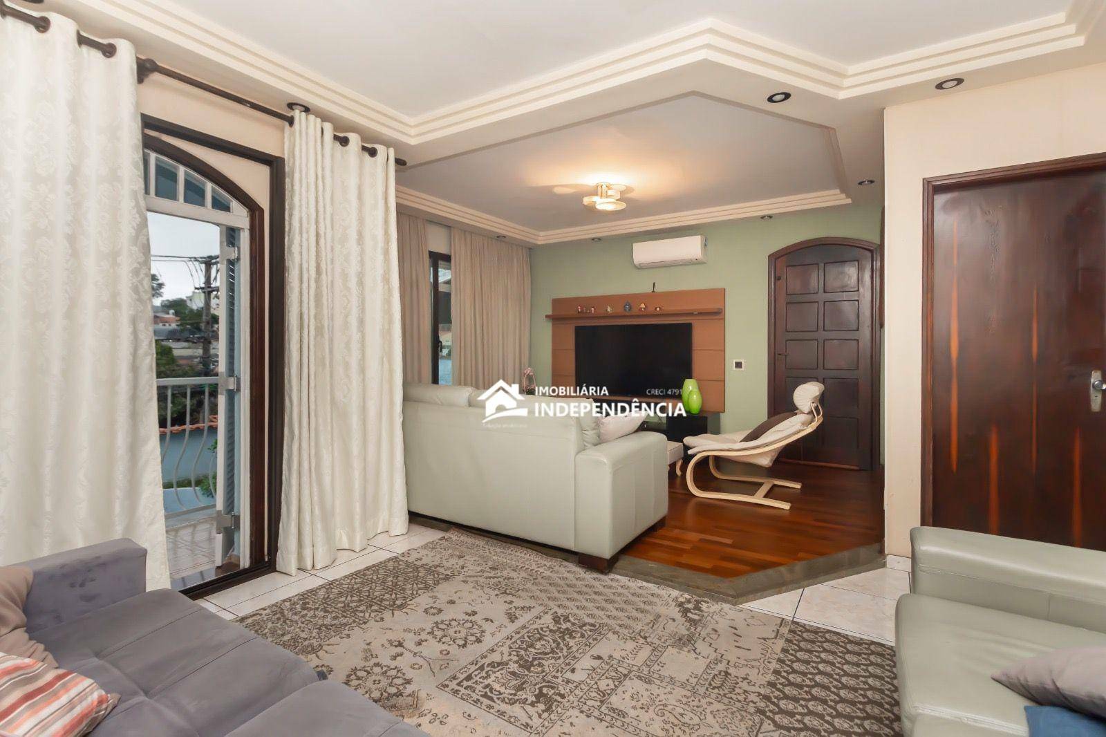 Casa à venda com 3 quartos, 316m² - Foto 7
