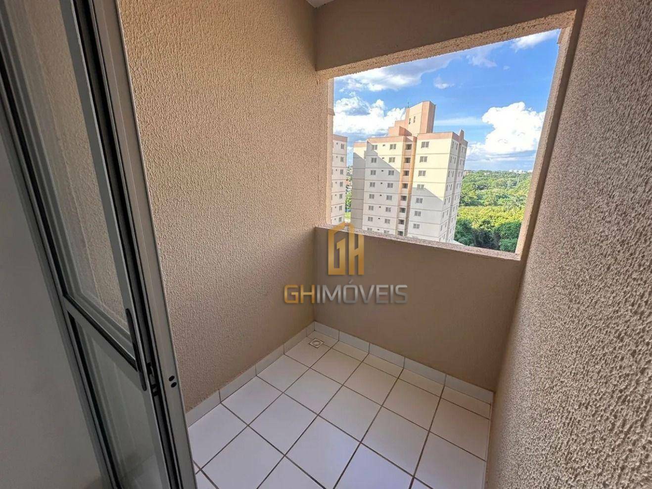 Apartamento à venda com 3 quartos, 70m² - Foto 3