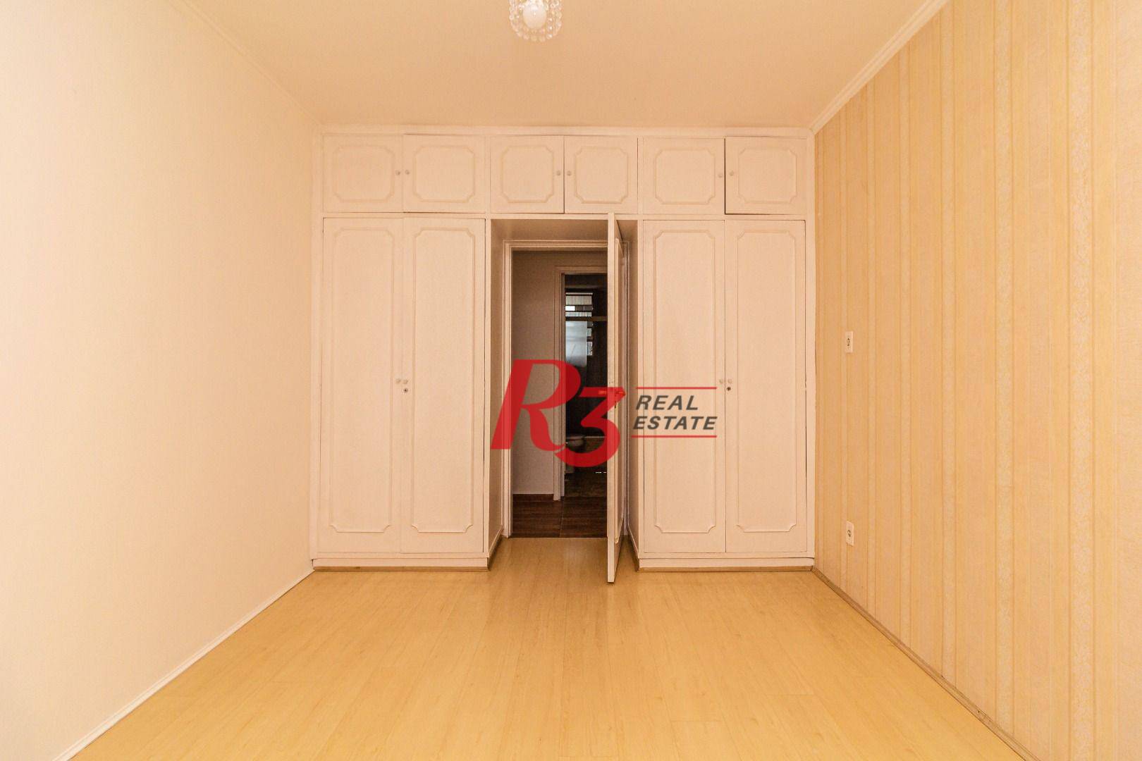 Apartamento para alugar com 3 quartos, 125m² - Foto 13