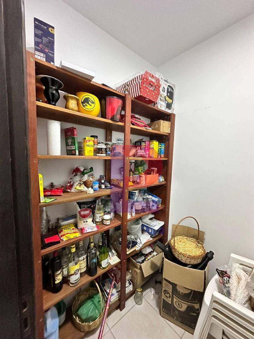 Apartamento para alugar com 3 quartos, 160m² - Foto 16