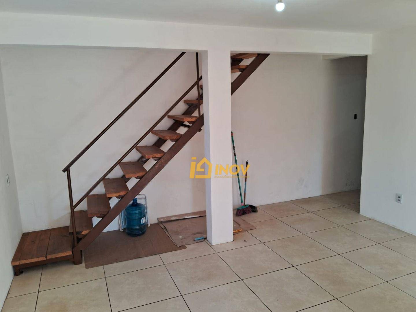 Casa à venda e aluguel com 3 quartos, 1m² - Foto 11