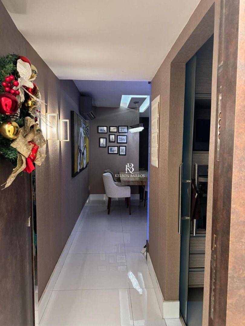 Cobertura à venda com 2 quartos, 118m² - Foto 12
