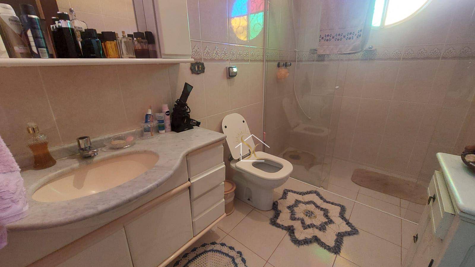 Chácara à venda e aluguel com 3 quartos, 270m² - Foto 14