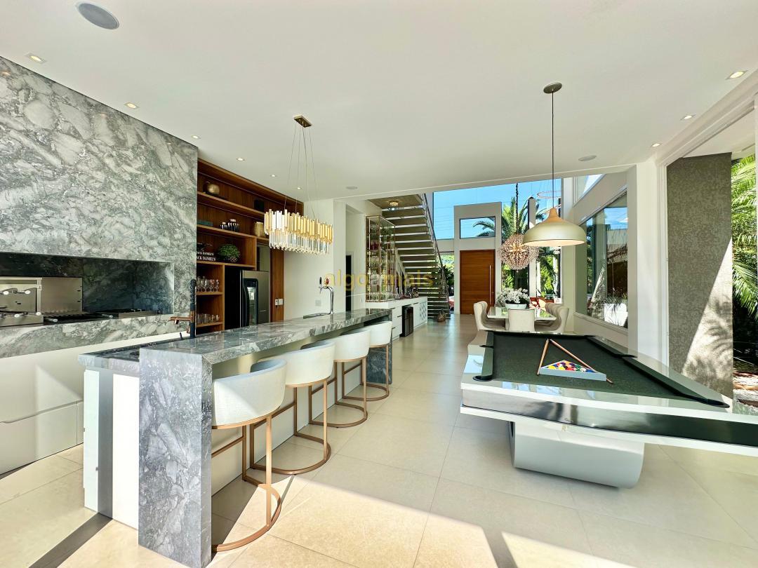 Casa de Condomínio à venda com 5 quartos, 301m² - Foto 10