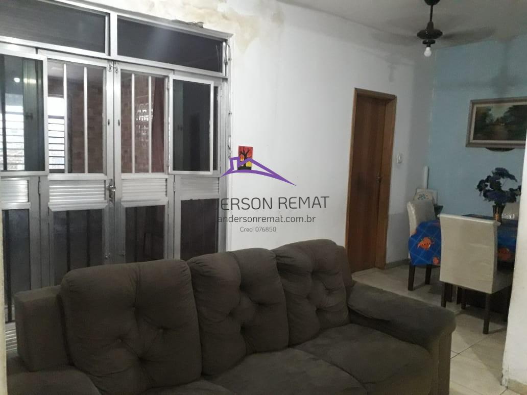 Casa à venda com 3 quartos, 200m² - Foto 3