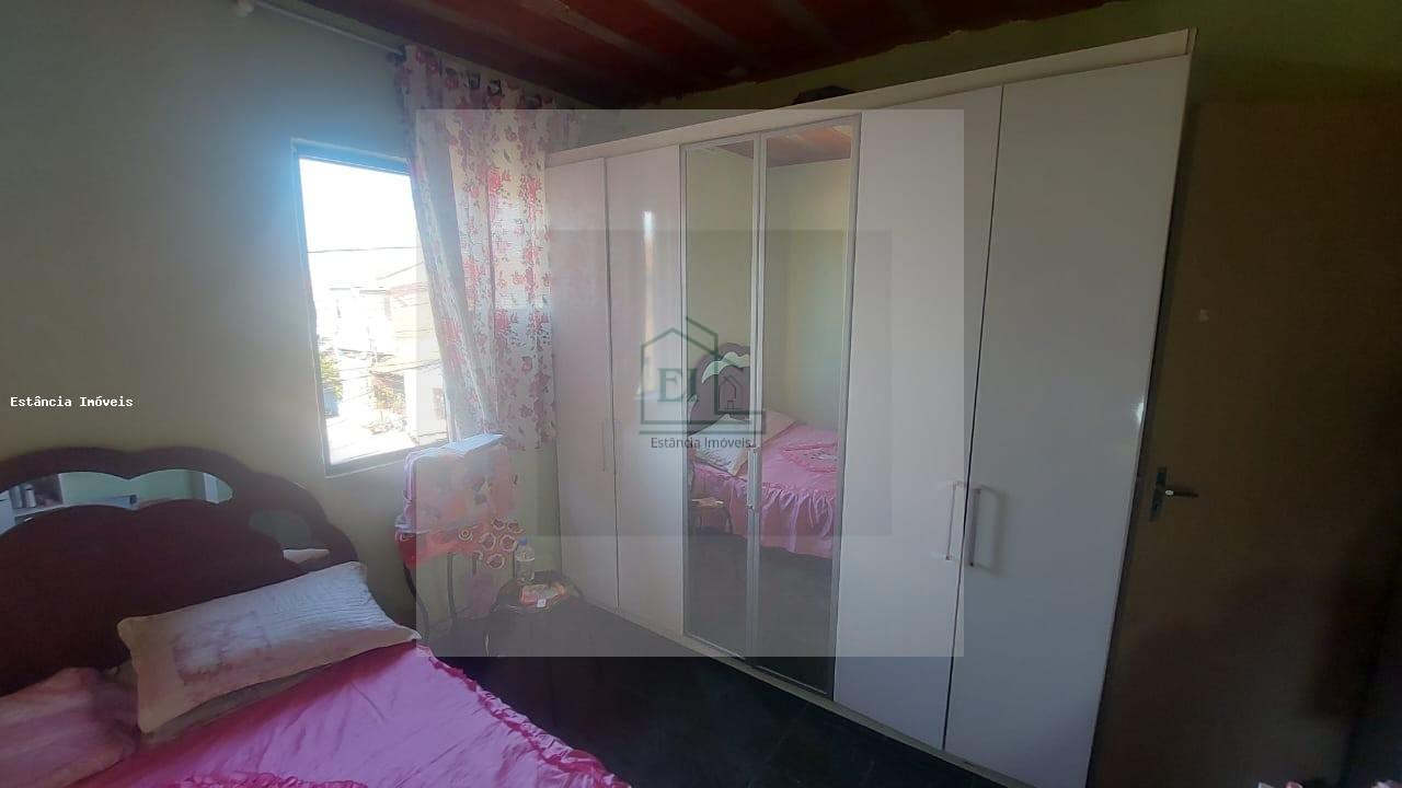 Casa à venda com 2 quartos, 65m² - Foto 12