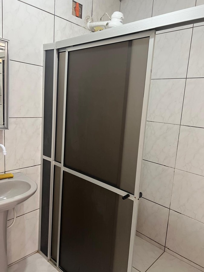 Casa para alugar com 2 quartos, 75m² - Foto 7