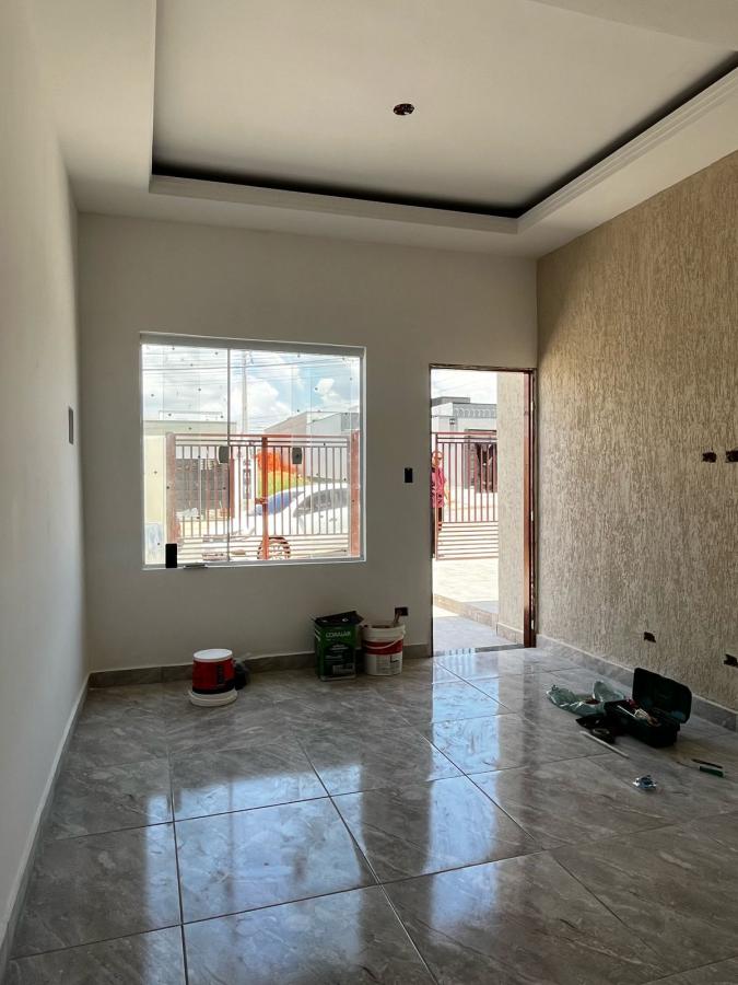 Casa à venda com 2 quartos, 60m² - Foto 2