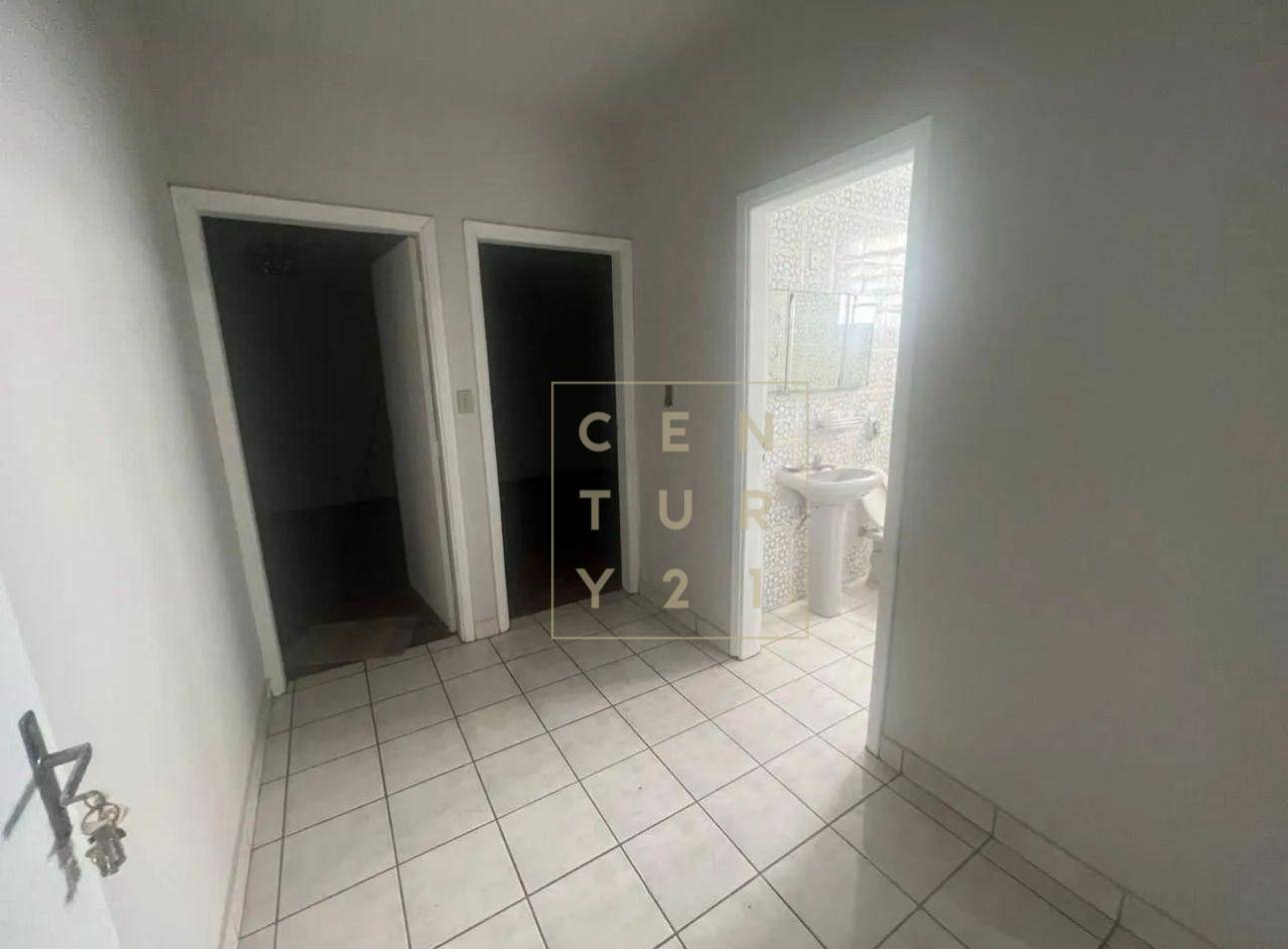 Casa para alugar com 5 quartos, 120m² - Foto 4