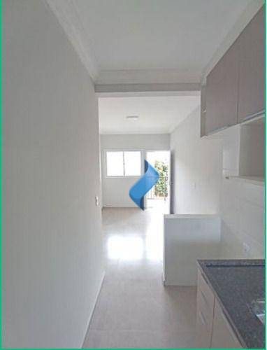 Apartamento à venda com 2 quartos, 47m² - Foto 2