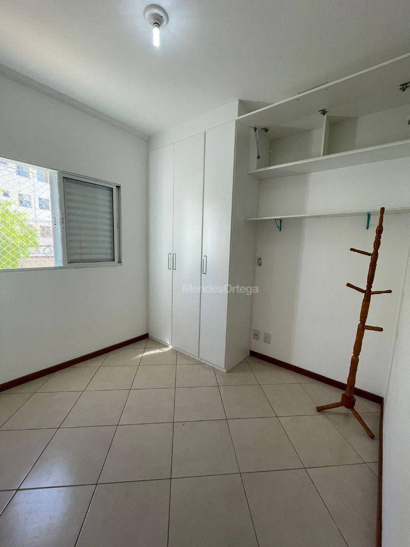Apartamento à venda com 2 quartos, 60m² - Foto 13