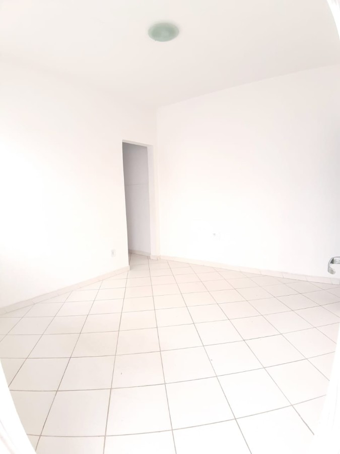 Casa à venda com 2 quartos, 105m² - Foto 7