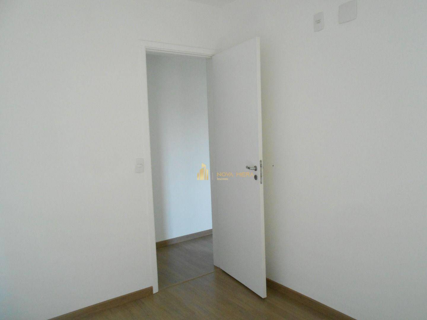 Apartamento à venda com 2 quartos, 52m² - Foto 10