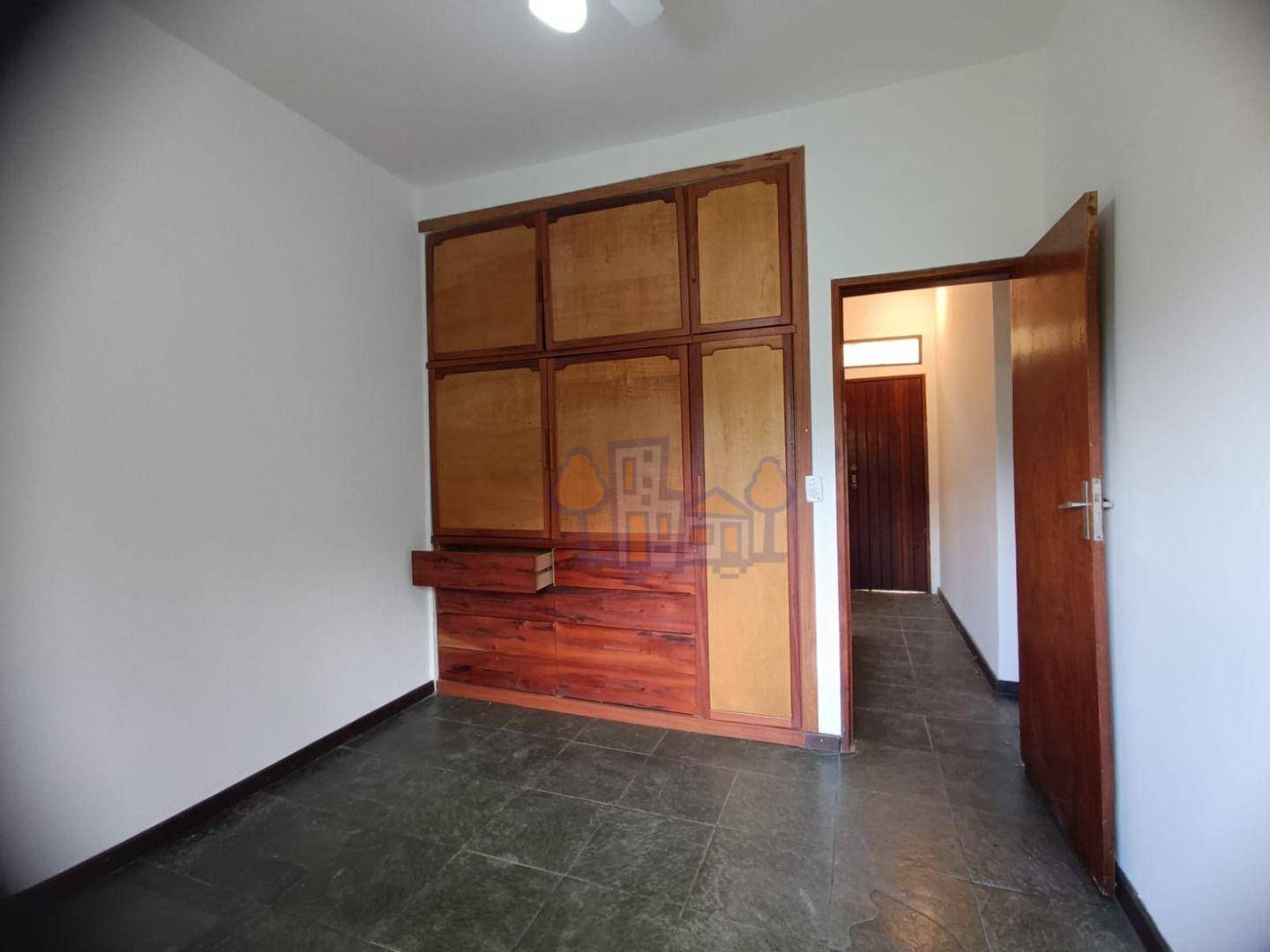 Casa para alugar com 3 quartos, 148m² - Foto 31