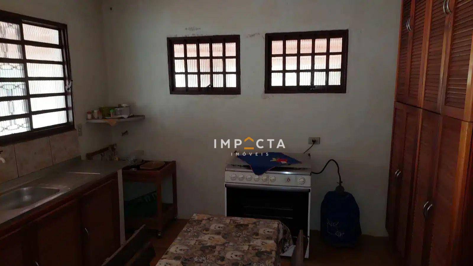 Chácara à venda com 3 quartos, 200m² - Foto 7