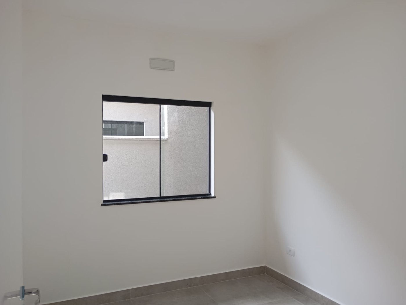 Casa à venda com 3 quartos, 80m² - Foto 9