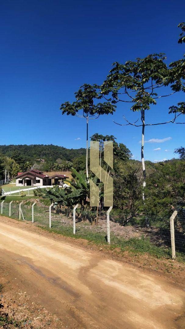 Chácara à venda com 2 quartos, 150m² - Foto 9