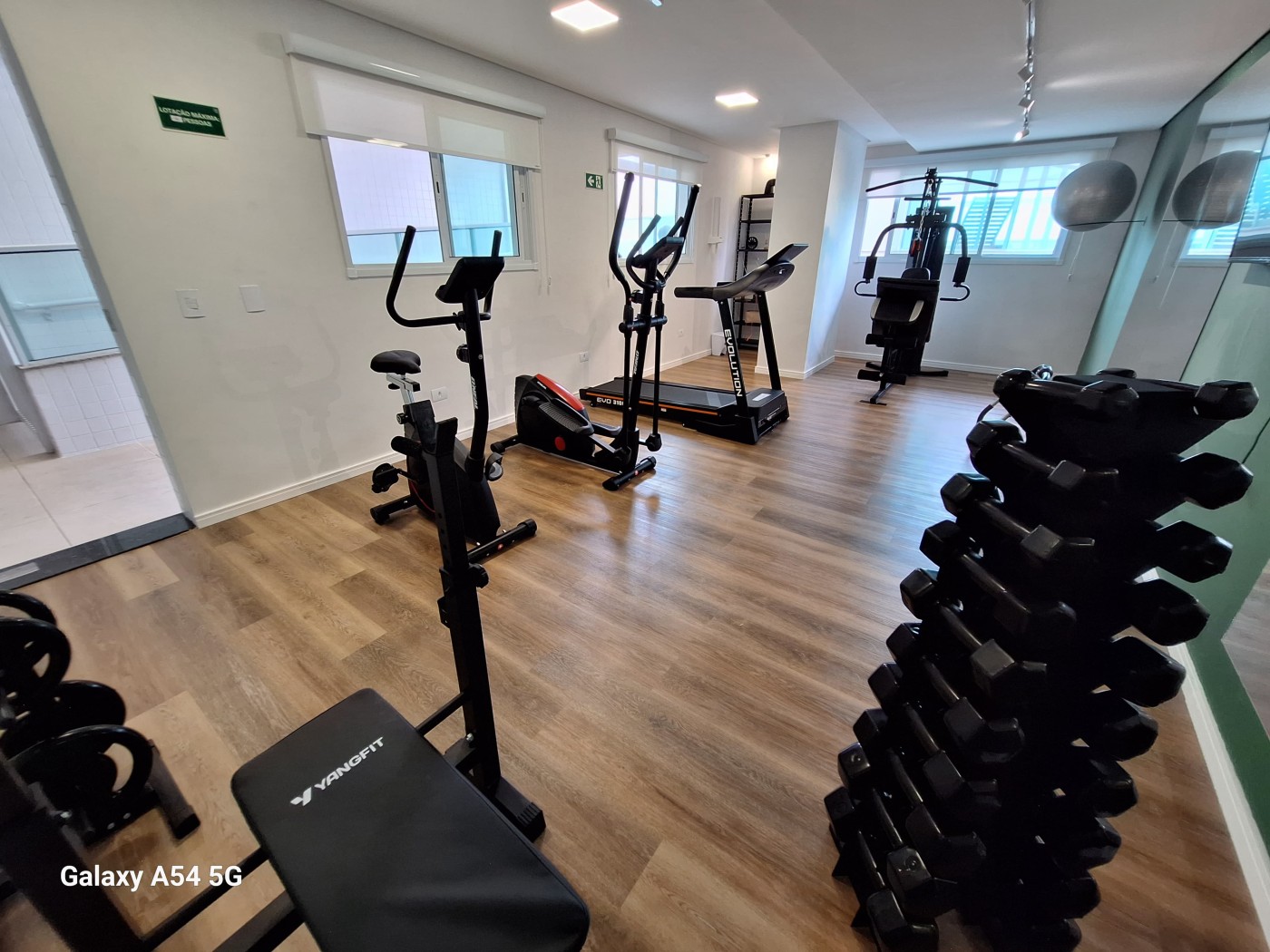Apartamento para alugar com 2 quartos, 72m² - Foto 37