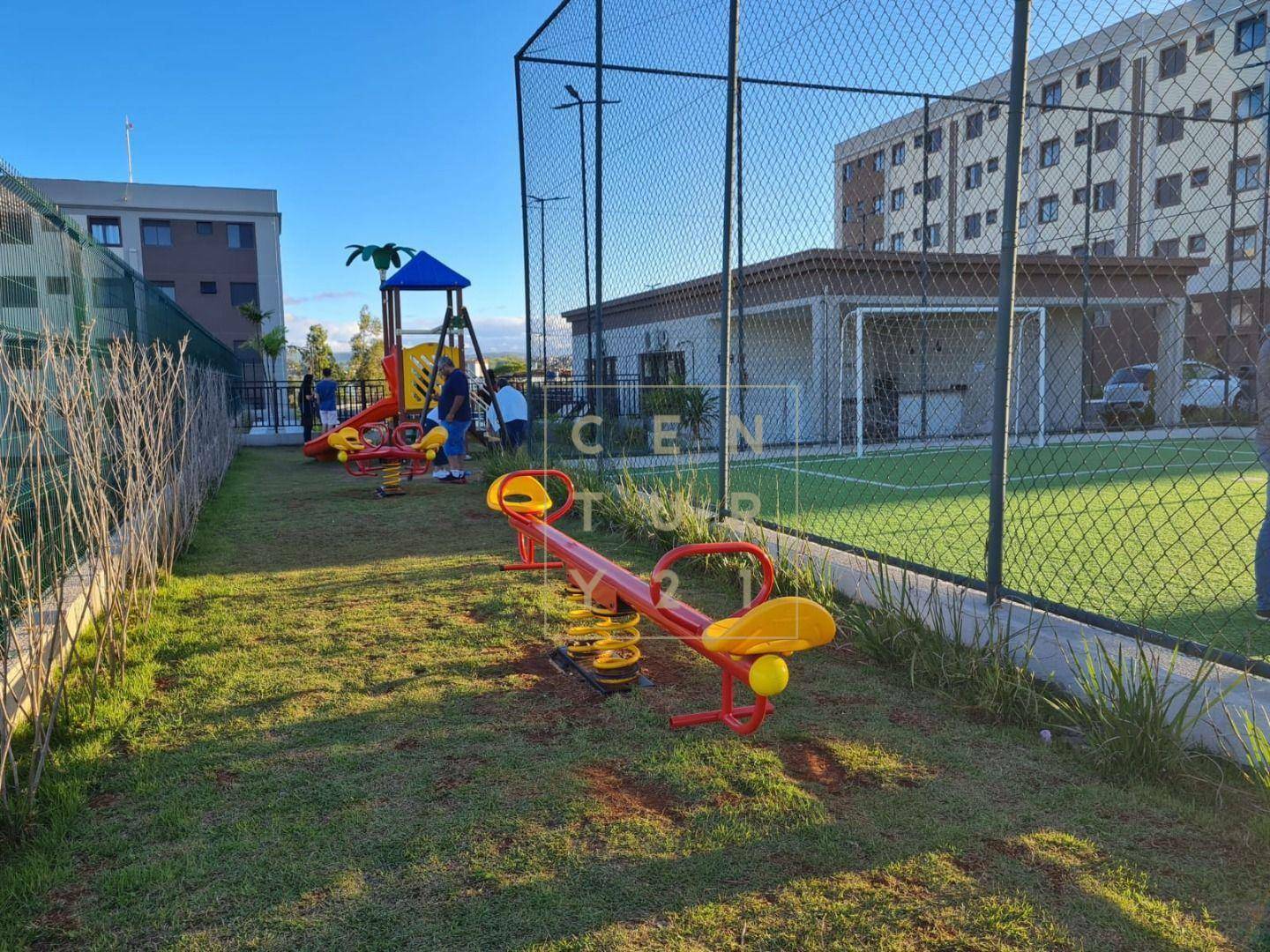 Apartamento à venda com 2 quartos, 42m² - Foto 11