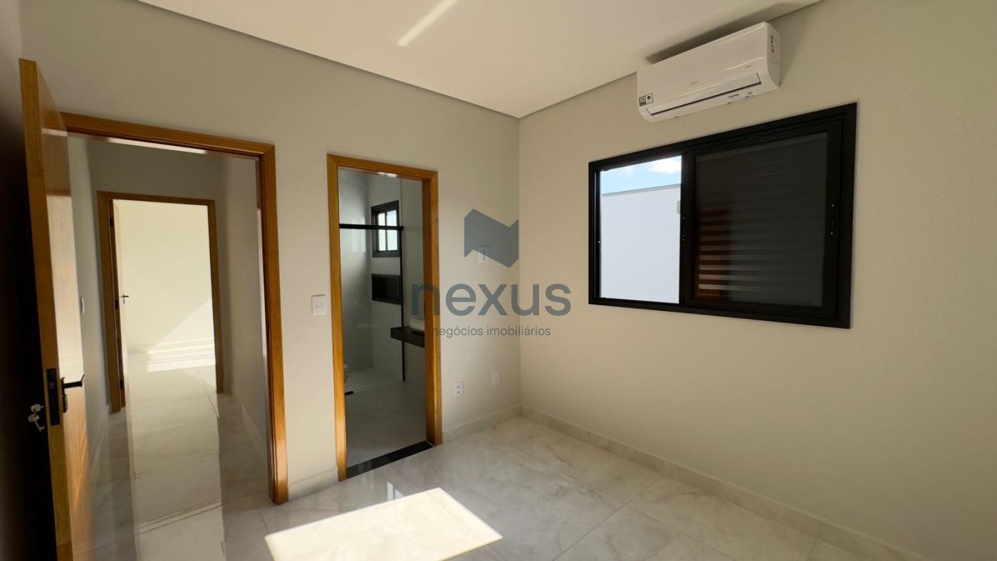 Casa à venda com 3 quartos, 305m² - Foto 7