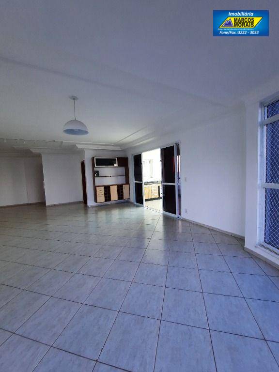 Apartamento à venda e aluguel com 3 quartos, 200m² - Foto 1