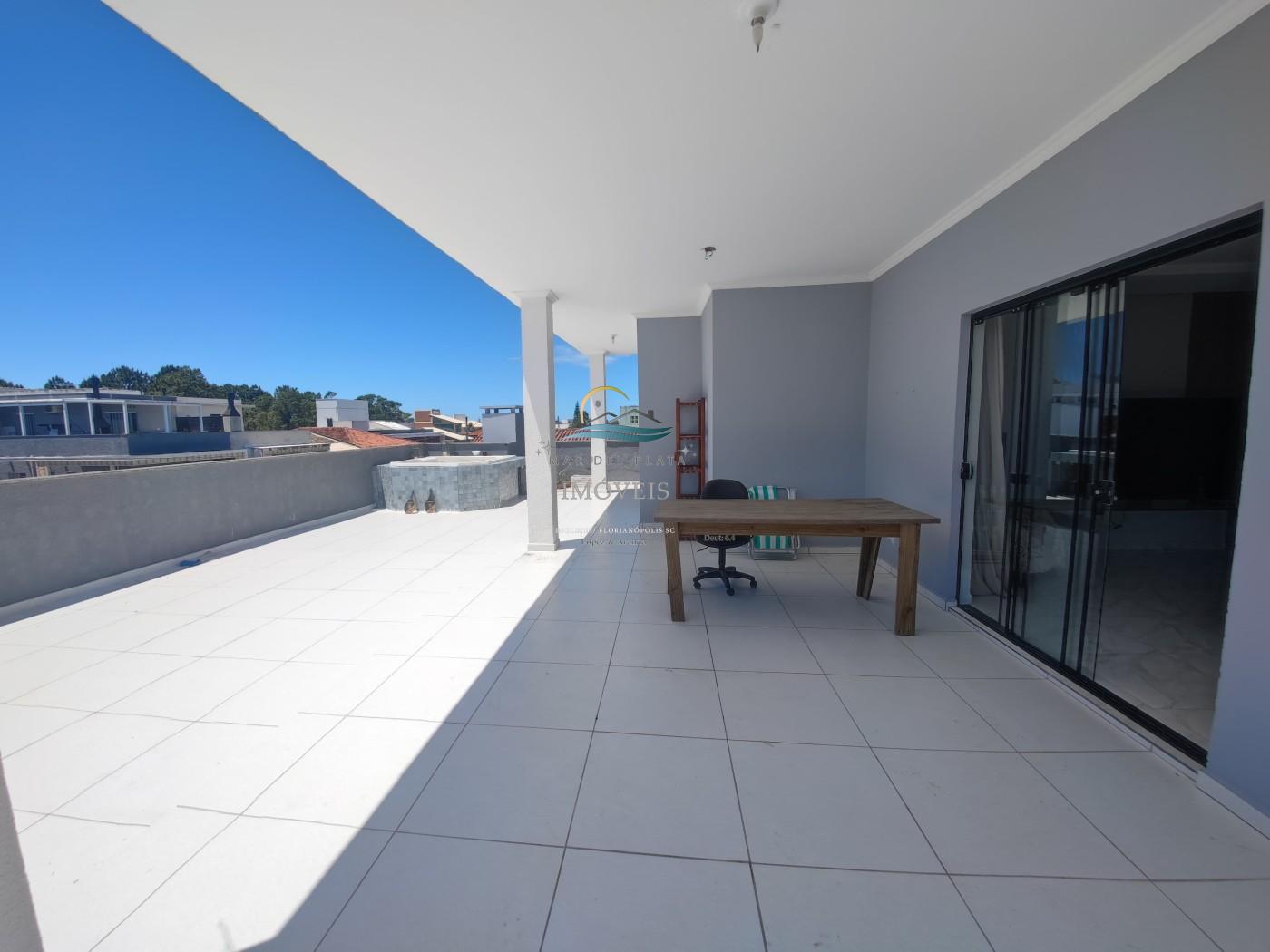 Cobertura à venda com 3 quartos, 220m² - Foto 3