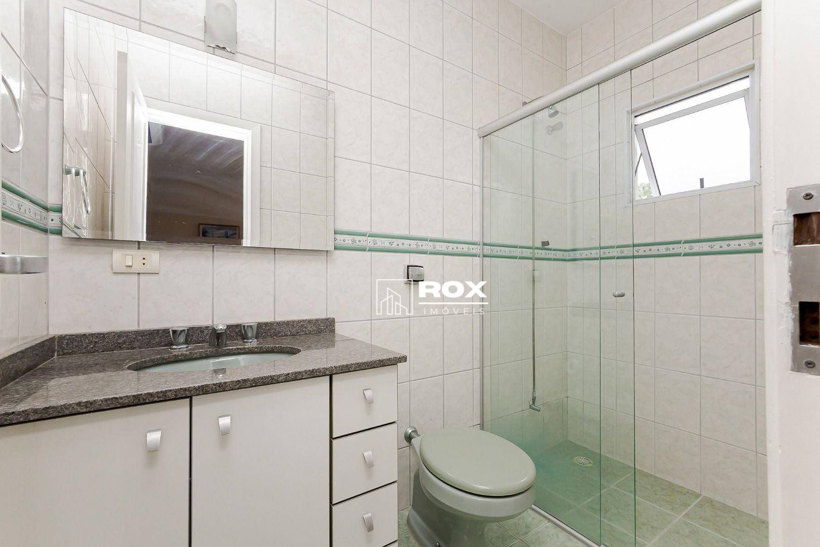 Casa de Condomínio para alugar com 3 quartos, 290m² - Foto 25