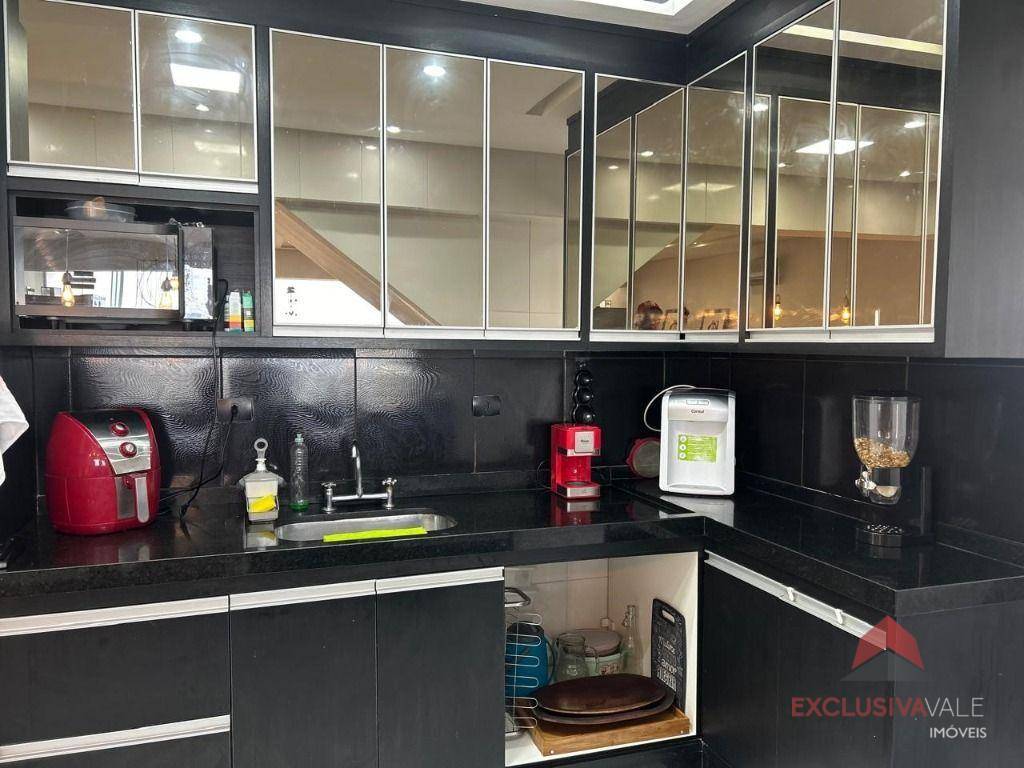 Cobertura à venda com 3 quartos, 182m² - Foto 9