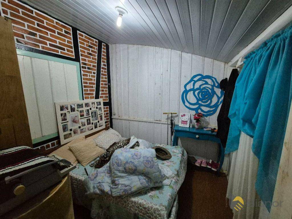Sítio à venda com 3 quartos, 200m² - Foto 17