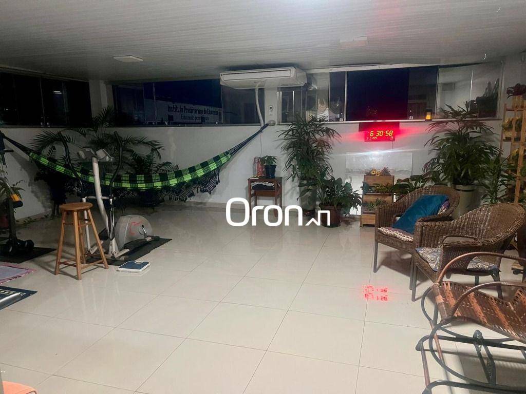 Apartamento à venda com 3 quartos, 140m² - Foto 8