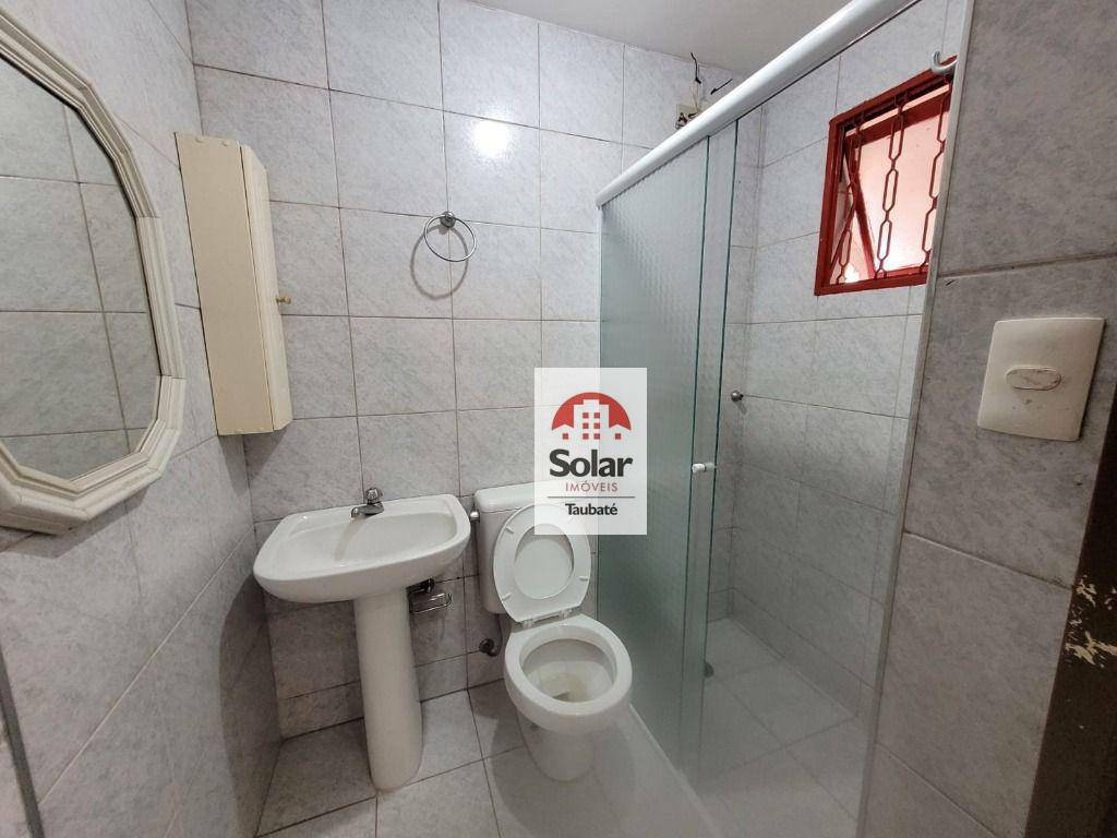Casa à venda com 6 quartos, 240m² - Foto 30