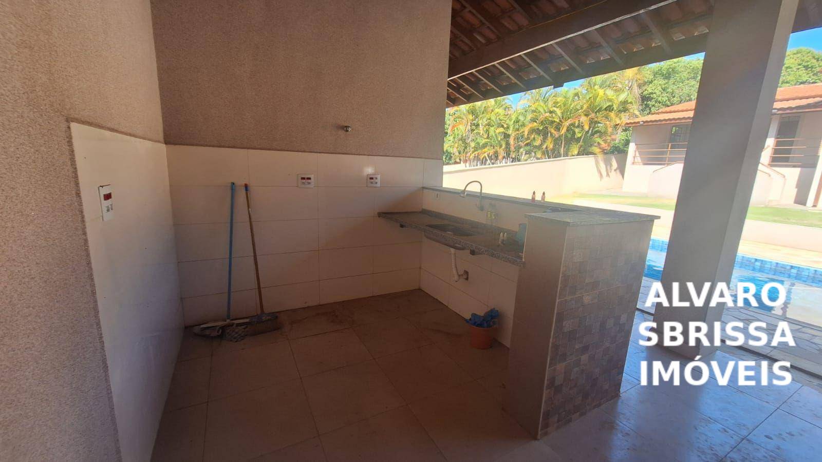 Chácara à venda com 3 quartos, 159m² - Foto 8