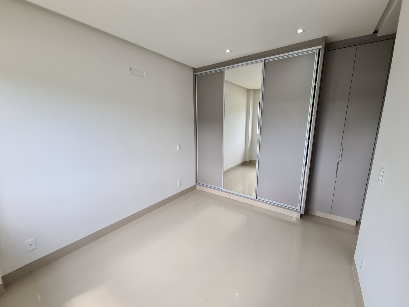 Casa à venda com 3 quartos, 278m² - Foto 20