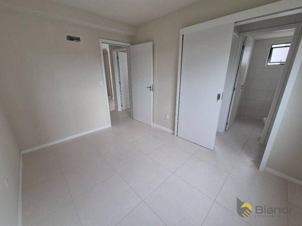 Apartamento para alugar com 2 quartos, 52m² - Foto 12