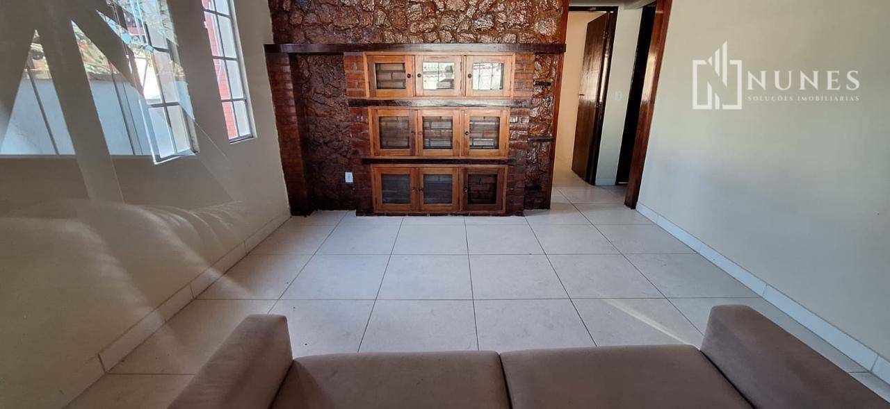 Casa para alugar com 2 quartos, 166m² - Foto 10