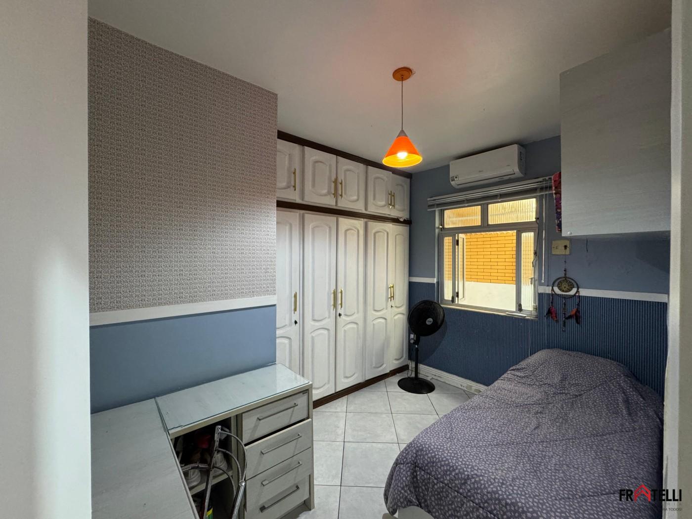 Casa à venda com 3 quartos, 276m² - Foto 9