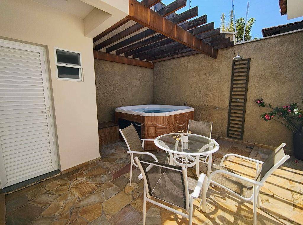 Casa à venda com 3 quartos, 237m² - Foto 39