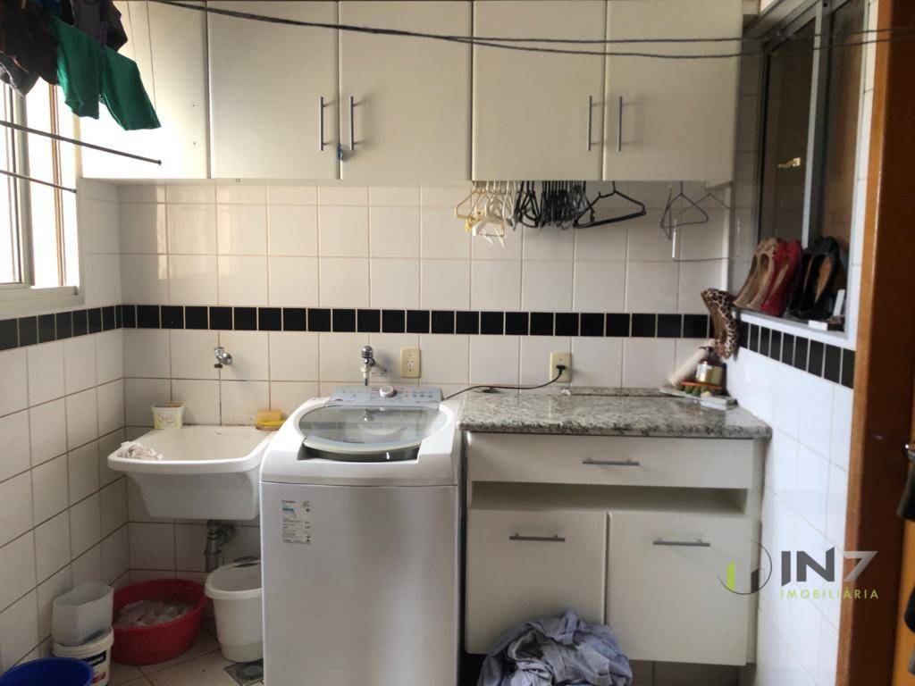 Cobertura à venda com 5 quartos, 215m² - Foto 3