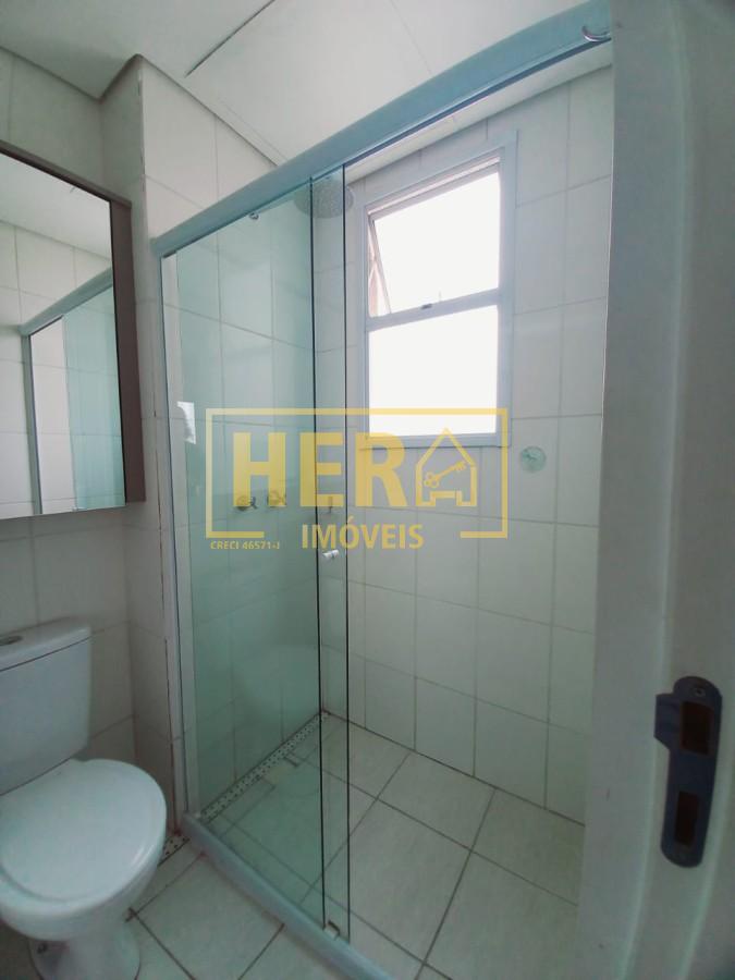 Apartamento para alugar com 2 quartos, 45m² - Foto 12