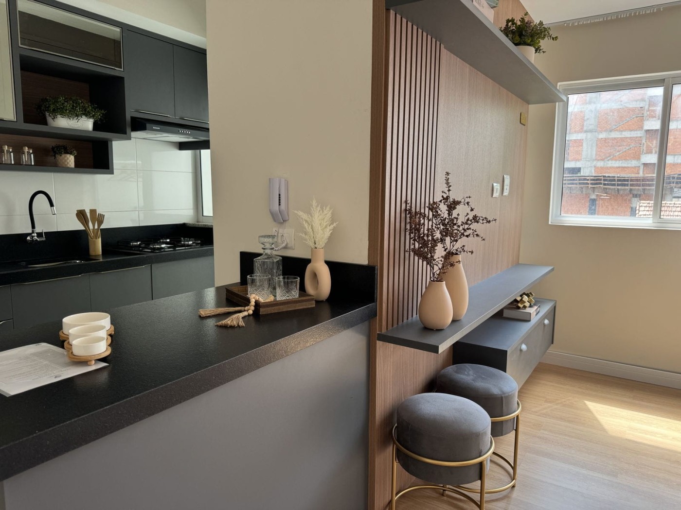 Apartamento à venda com 2 quartos, 67m² - Foto 9