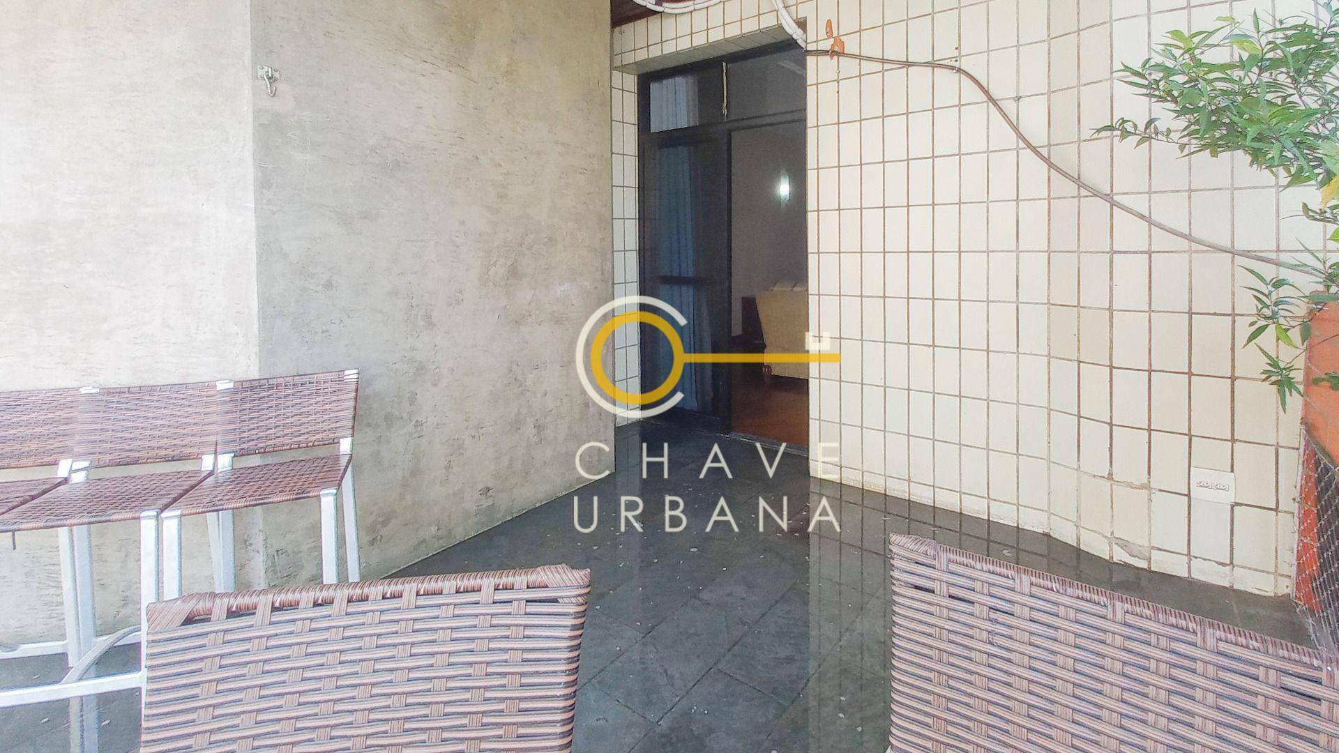 Apartamento para alugar com 4 quartos, 280m² - Foto 2